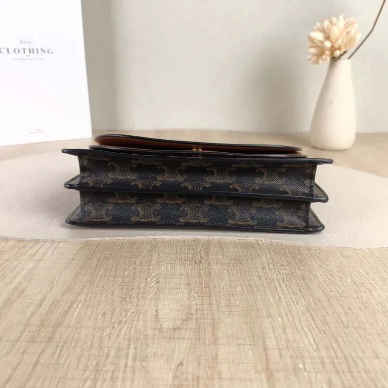 CELINE Crossbody Bag TRIOMPHE Clutchwoc Monogram PVC One Size 20 × 6 × 12 cm — cover view 2 of 5
