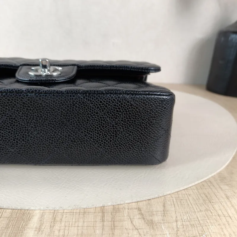 Chanel Crossbody Bag Classic Flap CF Black Grained Calfskin Small 23 × 6 × 14.5 cm Conditioned — detail view 2 of 13