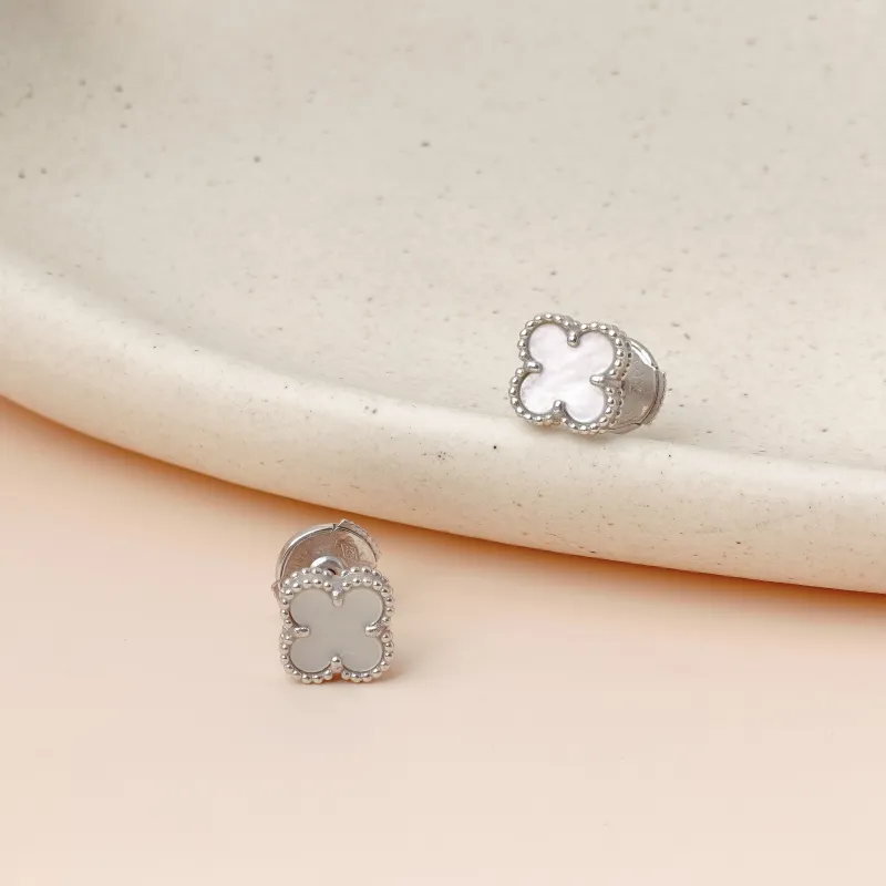 Van Cleef & Arpels Earrings Alhambra Alhambra Collection Earrings Pearl · White Mother-of-Pearl 18KW hite Gold Sweet Mini 0.95*0.95 — cover view 5 of 6