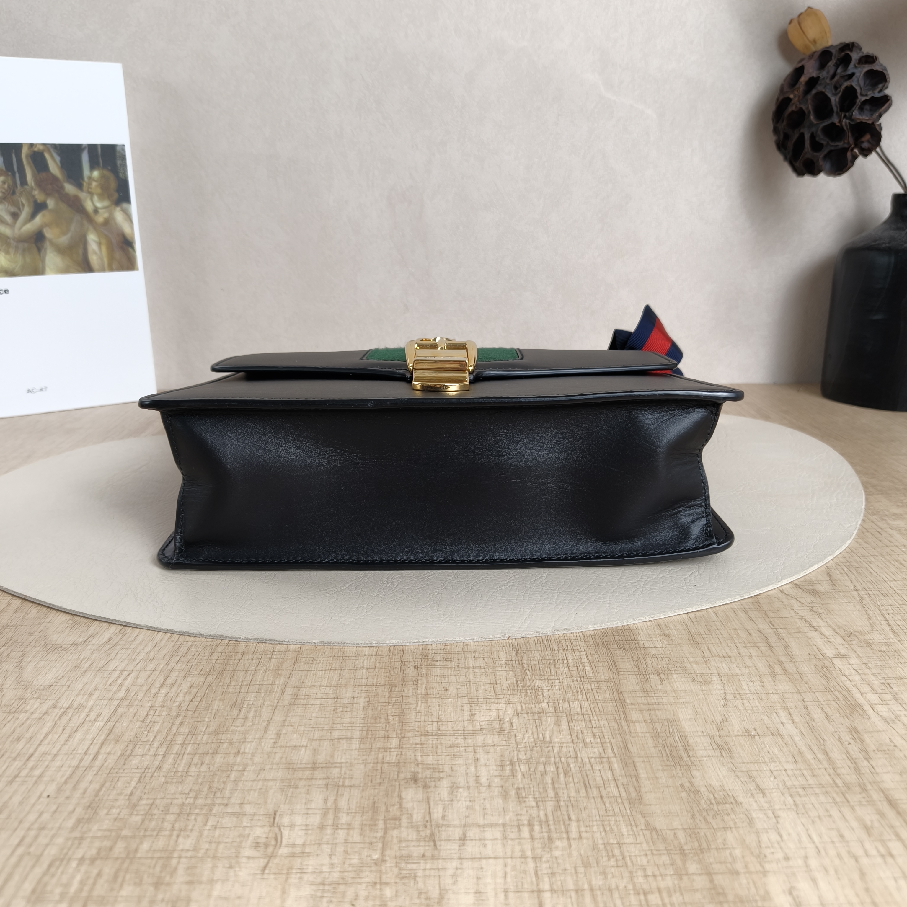 GUCCI Shoulder Bag Sylvie Shoulder Strap Edition Black CC alfskin Small25.5 × 8 × 17 cm — cover view 10 of 11