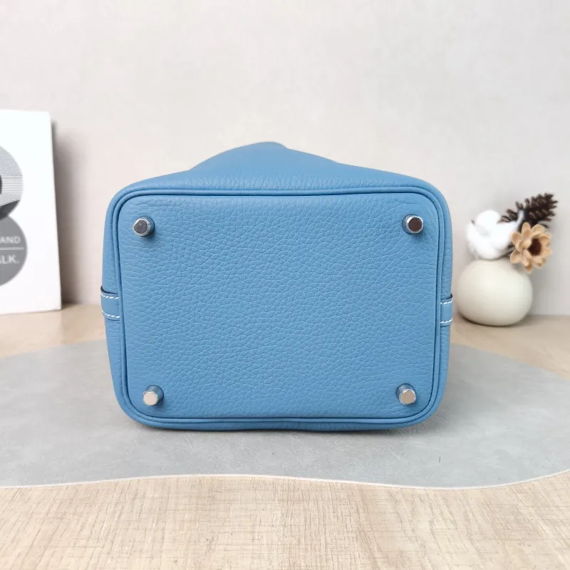 Hermès Top Handle Bag Picotin Lock 18 Taurillon Clemence TC Calfskin Small 18 × 13 × 18 cm K — cover view 3 of 6