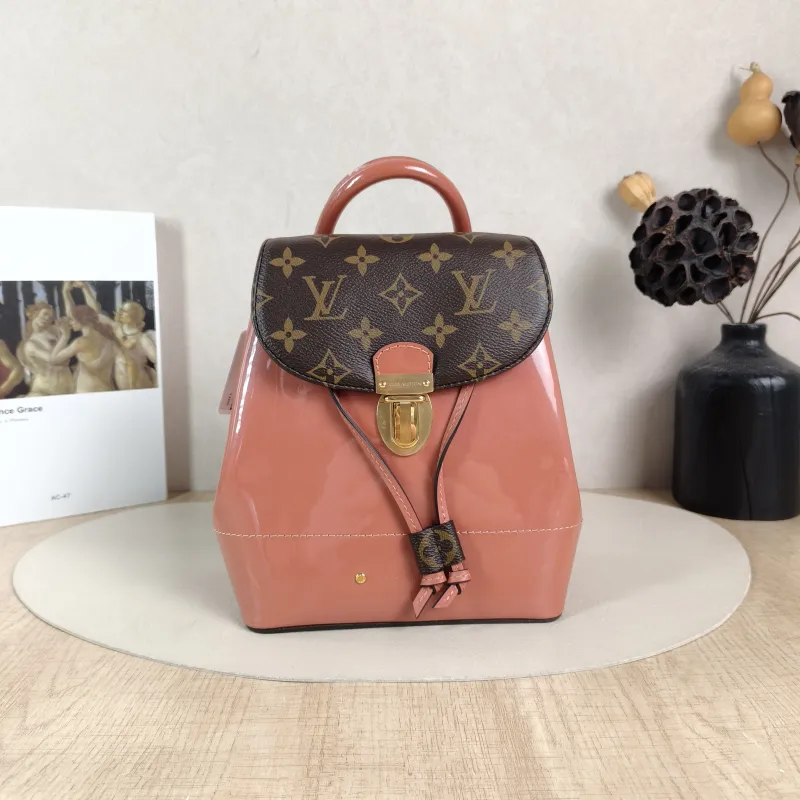 Louis Vuitton Backpack Hot Springs Backpack Pink Patent Leather · PVC One Size 20.5 × 12.5 × 21 cm