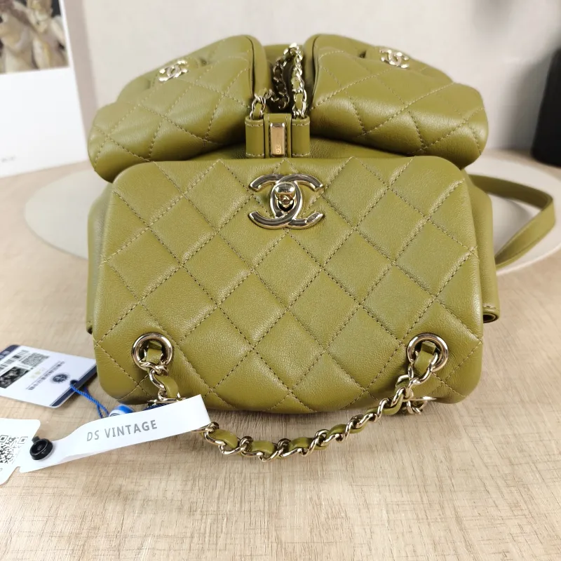 Chanel Backpack Duma Calfskin Medium 20.5 × 11.5 × 20 cm — detail view 1 of 12