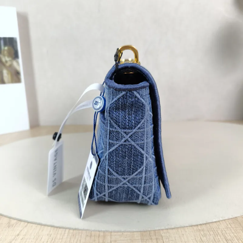 DIOR Crossbody Bag Caro Chain Bag Blue Small 20 × 7 × 13.5 cm — detail view 2 of 13