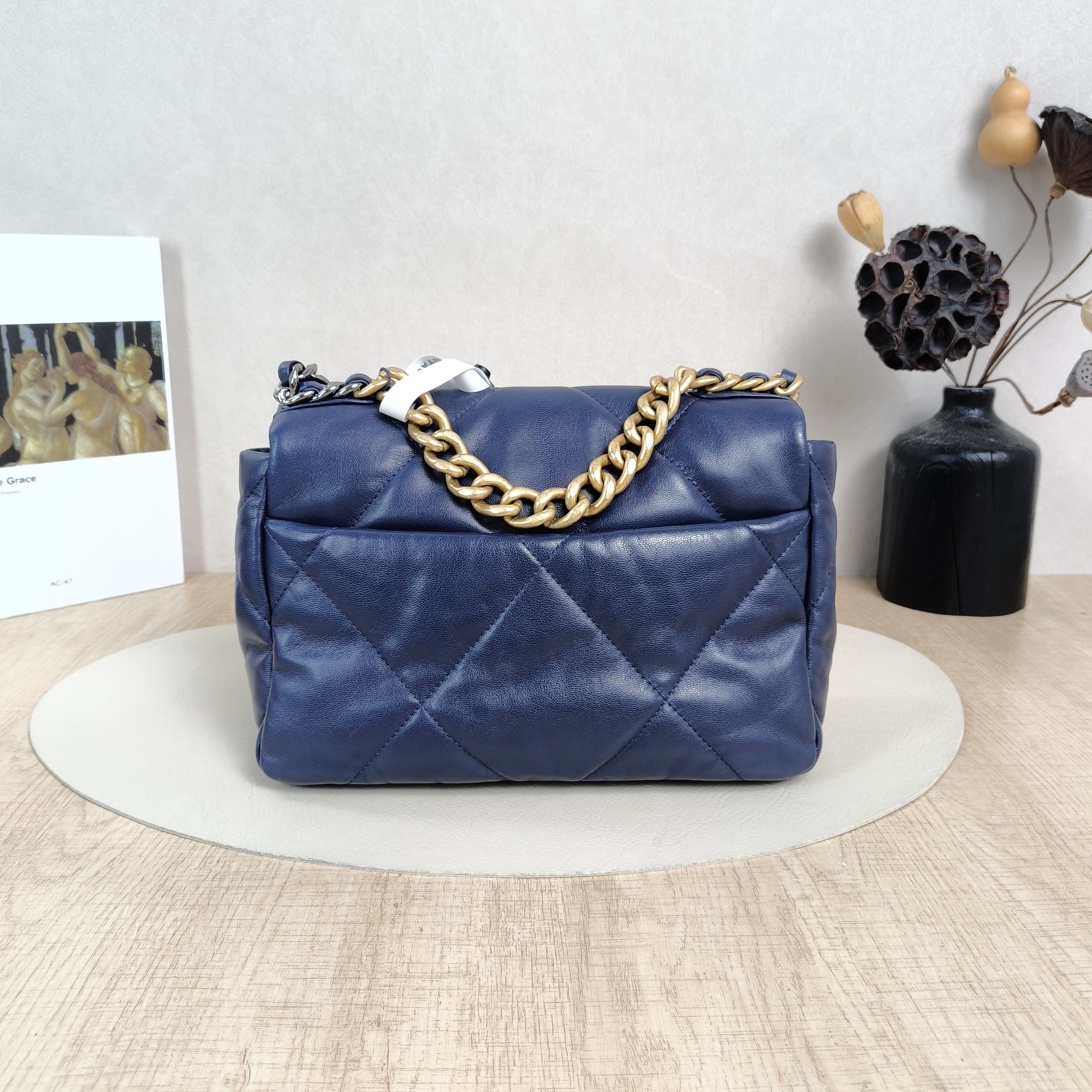Chanel Crossbody Bag19Bag Blue SL ambskin Small26 × 9 × 16 cm — cover view 4 of 6