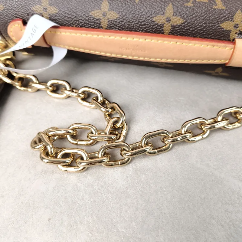 Louis Vuitton Crossbody Bag Monogram PVC Small 21.5 × 6 × 13.5 cm — detail view 13 of 14