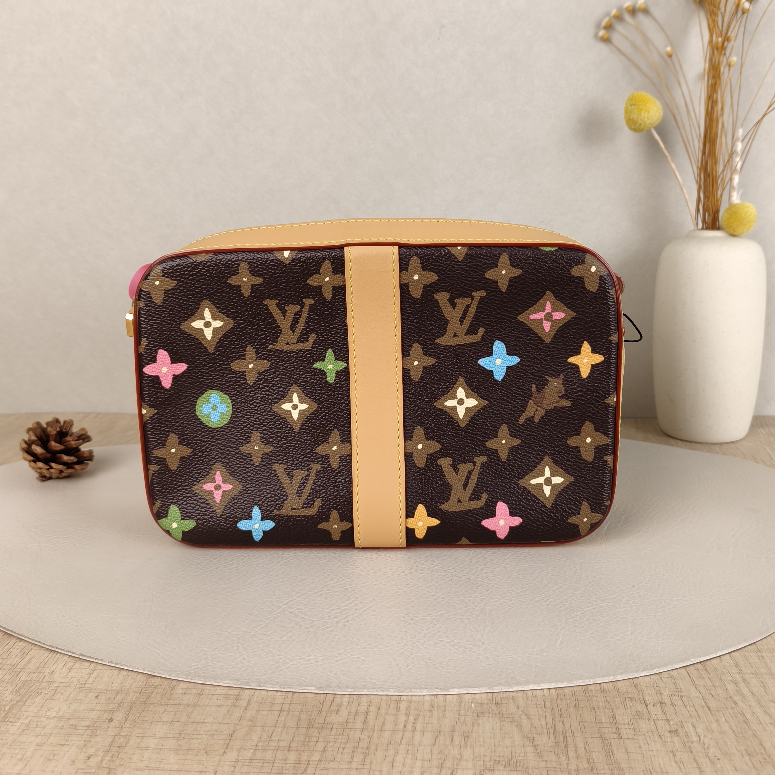 Louis Vuitton Crossbody Bag ENVELOPE Camera Bag Messenger Bag Tyler PVC23.5 × 8.5 × 15.5 cm — cover view 5 of 5