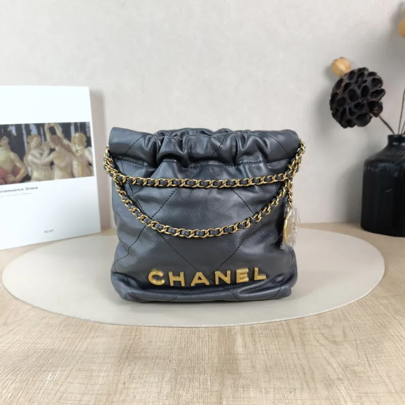 Chanel Shoulder Bag 22Bag Grey CC alfskin Mini 20 × 6 × 19 cm