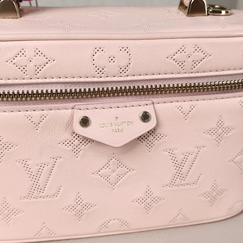 Louis Vuitton Shoulder Bag VANITY POUCH Cosmetic Bag Pink Calfskin One Size 19 × 6.5 × 11.5 cm — detail view 7 of 14