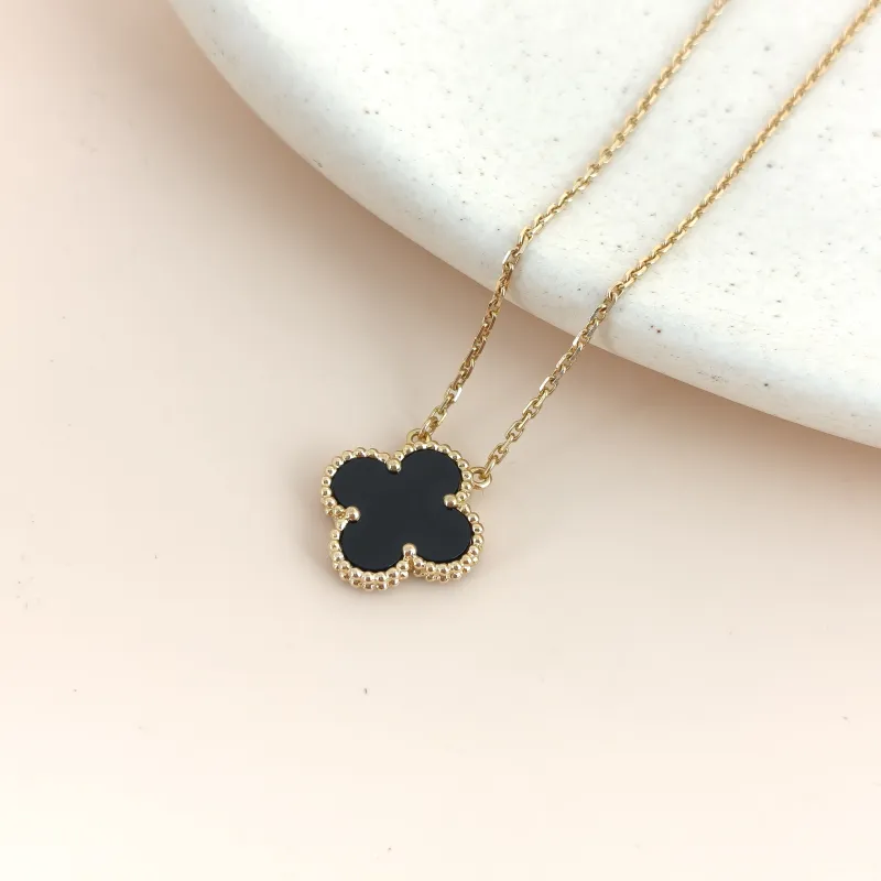 Van Cleef & Arpels Necklace Alhambra Alhambra Collection Necklace 18KY ellow Gold Vintage Small 47cm — cover view 2 of 8