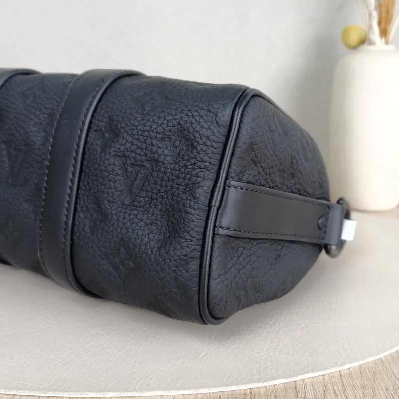 Louis Vuitton Crossbody Bag Keepall 25 Taurillon Embossed Calfskin Monogram Medium25 × 11 × 15 cm — detail view 1 of 12