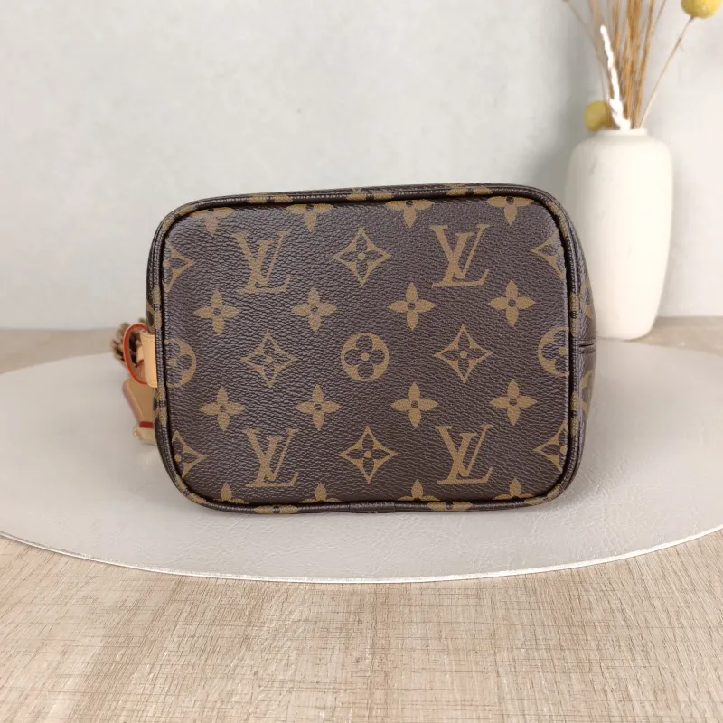 Louis Vuitton Top Handle Bag ALL IN BB Monogram PVCBB16 × 12 × 18 cm — cover view 5 of 5