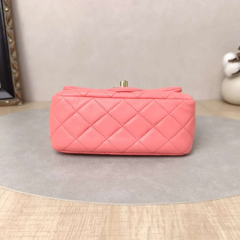 Chanel Crossbody Bag Pink Lambskinmini17 × 8 × 13.5 cm — cover view 2 of 6
