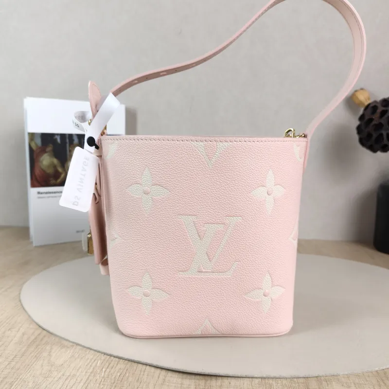 Louis Vuitton Top Handle Bag ALL IN BB · White Empreinte Embossed Calfskin BB16 × 12 × 18 cm — detail view 3 of 12
