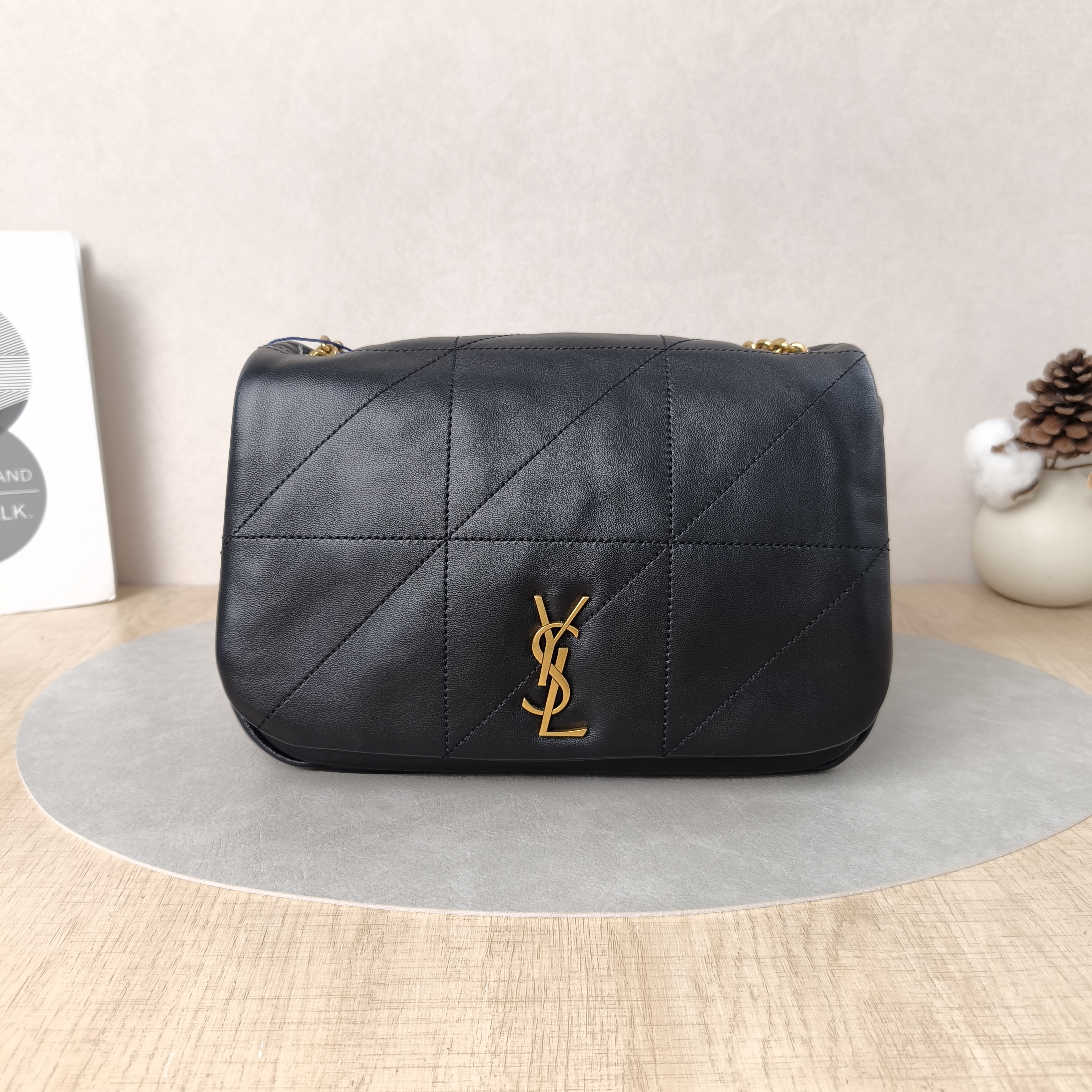 SAINT LAURENT Crossbody Bag Jamie 4.3 Chain Bag Black Lambskin Small25 × 10 × 16 cm