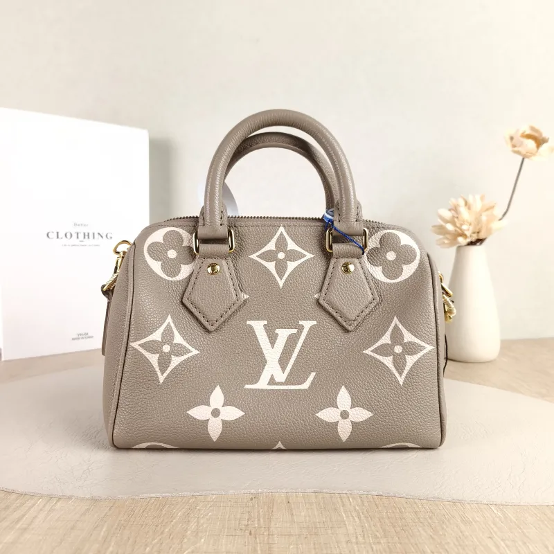 Louis Vuitton Crossbody Bag Speedy20 · White Monogram Empreinte Embossed Calfskin Small 20.5 × 12 × 13.5 cm — cover view 3 of 5