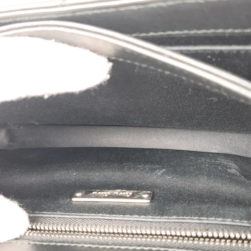 Miumiu Crossbody Bag Crossbody Bag Black Lambskin One Size20 × 4 × 13 cm — detail view 5 of 13