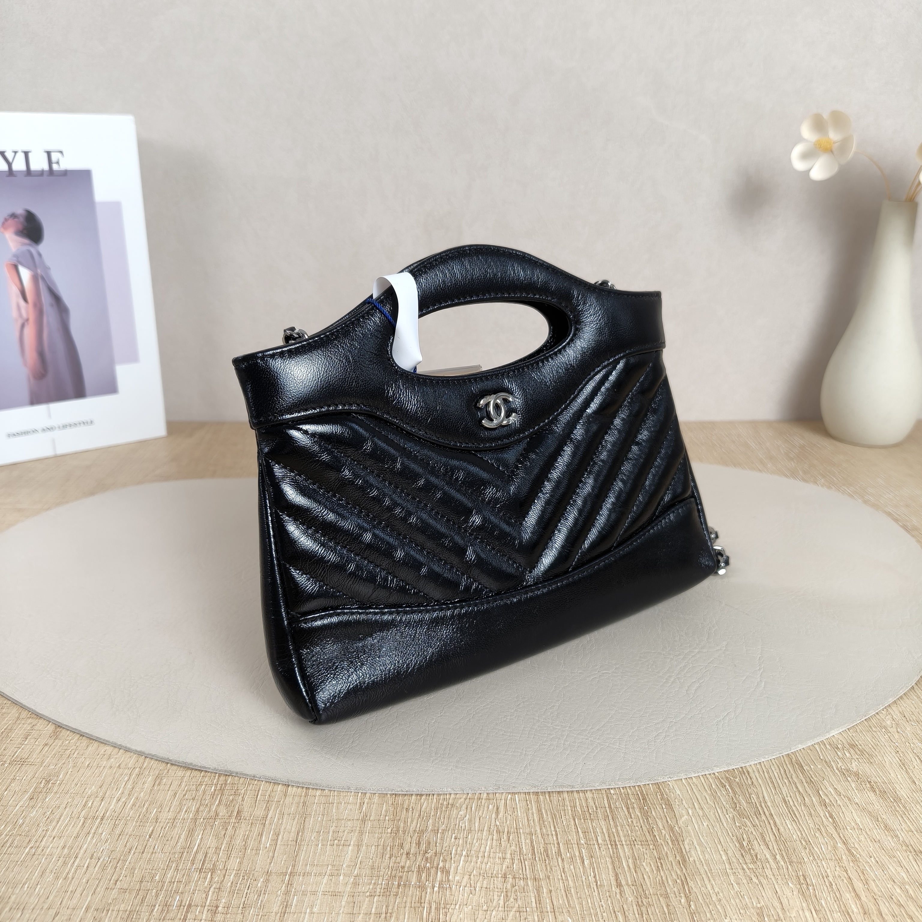 Chanel Shoulder Bag V 31Bag Black Waxed Leathernano20.5 × 3.5 × 17 cm — cover view 9 of 11