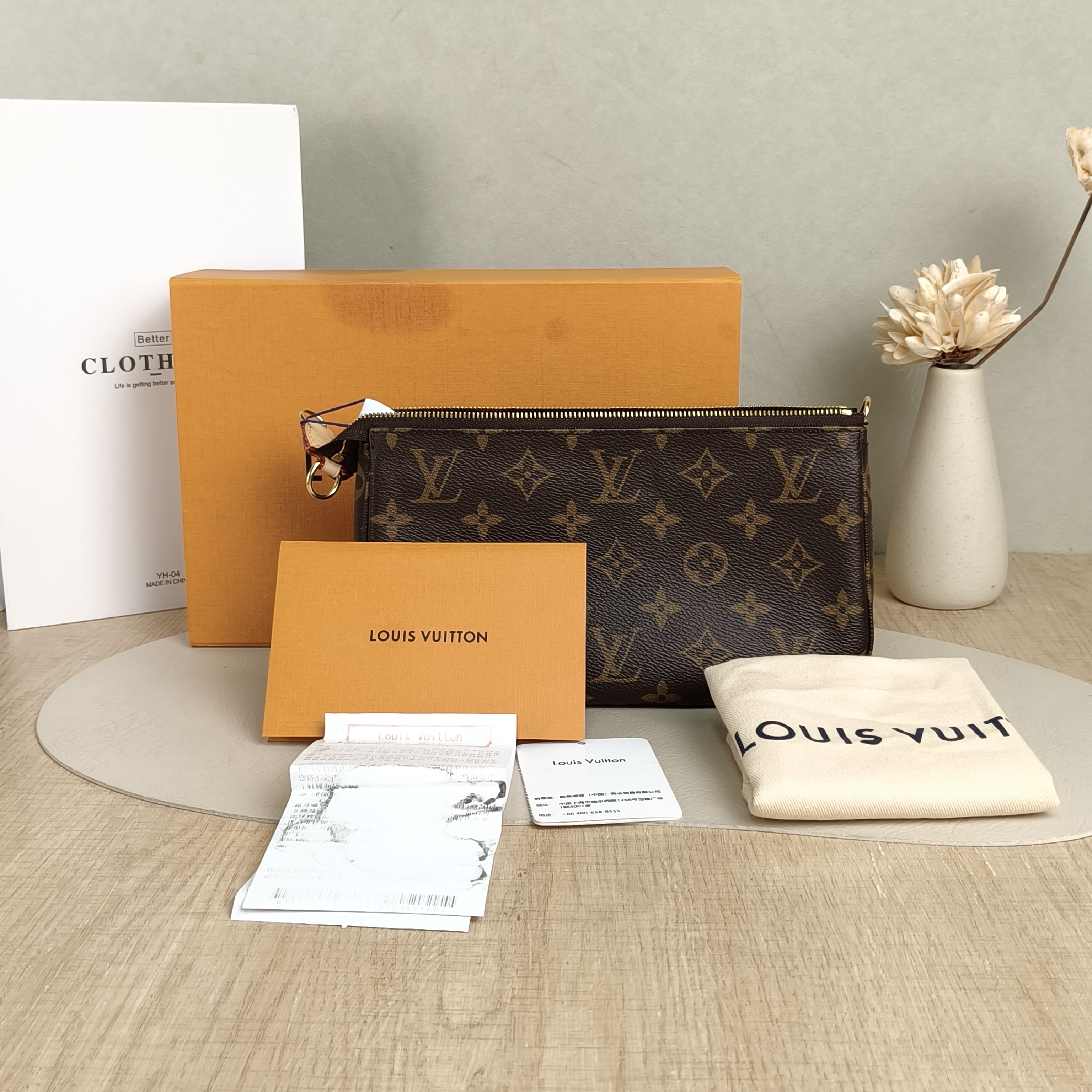 Louis Vuitton Shoulder Bag Pochette Accessoires Two Straps Monogram PVC Large23.5 × 4 × 13.5 cm — cover view 5 of 6