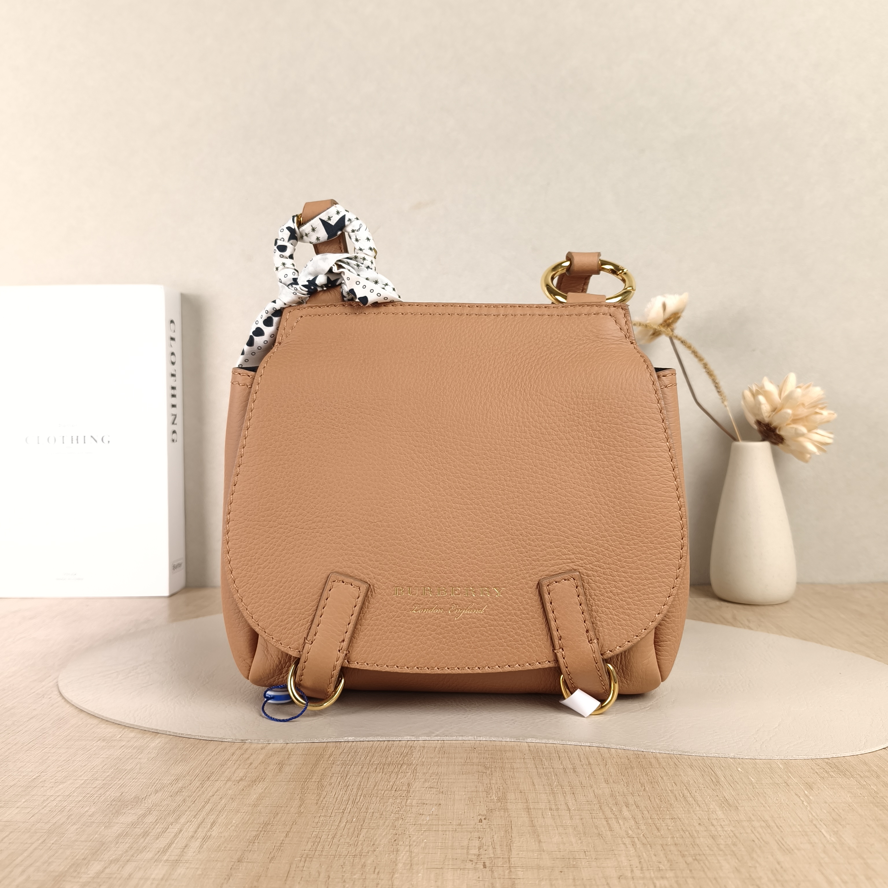 BURBERRY Crossbody Bag Crossbody Bag Calfskin One Size20 × 6 × 23 cm