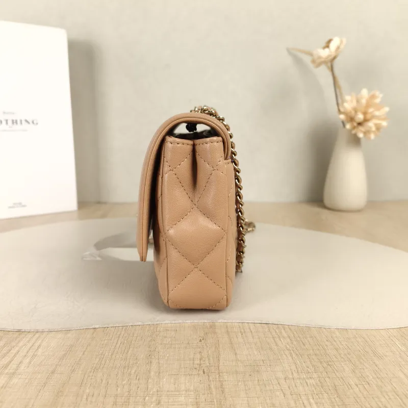 Chanel Crossbody Bag Crossbody Bag Taupe Calfskin One Size20 × 3.5 × 14 cm — detail view 2 of 15