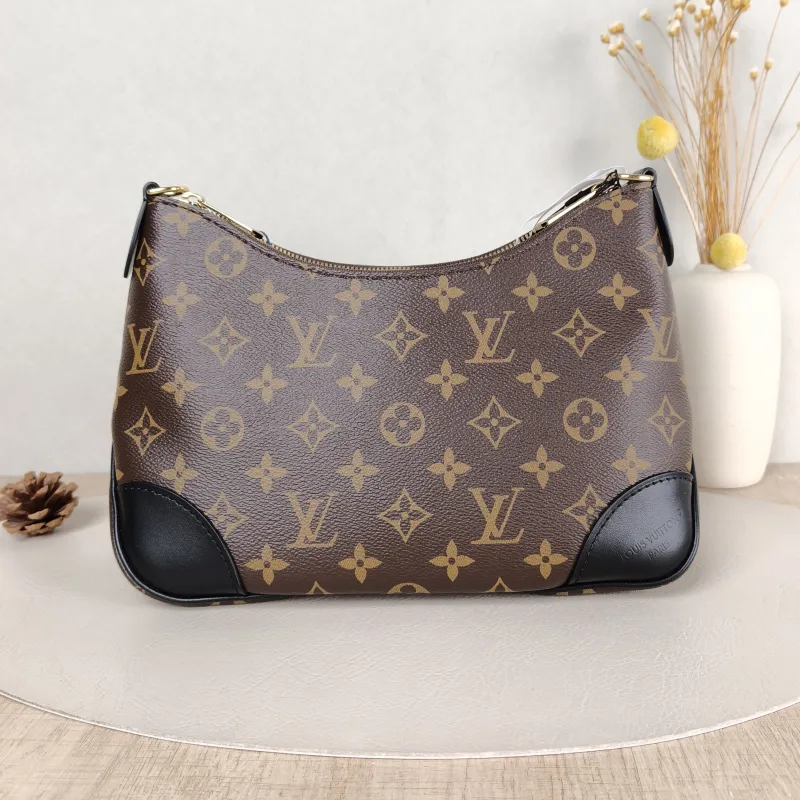 Louis Vuitton Crossbody Bag Boulogne PVC Small 26 × 9.5 × 16 cm — cover view 5 of 5