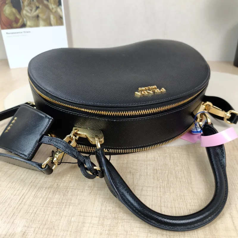 PRADA Shoulder Bag Black Calfskin One Size25 × 8 × 16 cm — detail view 10 of 13