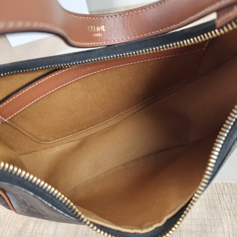 CELINE Shoulder Bag AVA Monogram PVC Medium23 × 7 × 19 cm — detail view 2 of 9