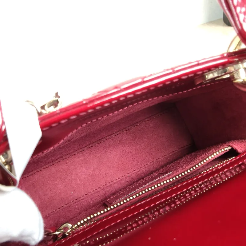 DIOR Crossbody Bag Lady Lady Dior Bag Red Patent Leathermini17 × 7 × 15 cm — detail view 7 of 13