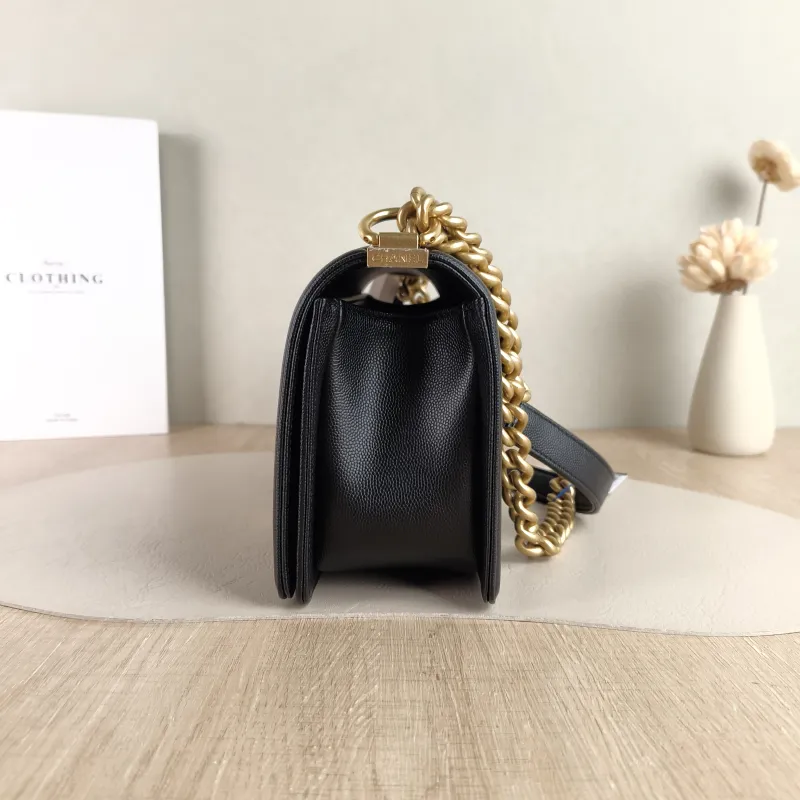 Chanel Crossbody Bag Le Boy​ Black Grained Calfskin Medium 25 × 9 × 15 cm — detail view 12 of 12