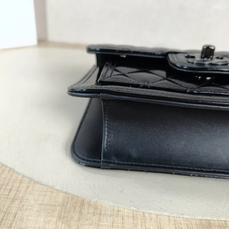 Chanel Crossbody Bag 23s Messenger Bag Black Waxed Leather Mini 19.5 × 6 × 13 cm — detail view 1 of 12