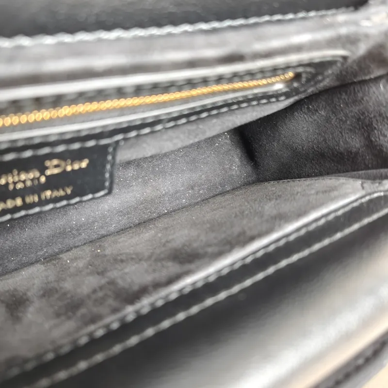 DIOR Shoulder Bag Jolie Top Handle Pearl Crossbody Bag Black Calfskin Small22 × 8 × 14 cm — detail view 1 of 12
