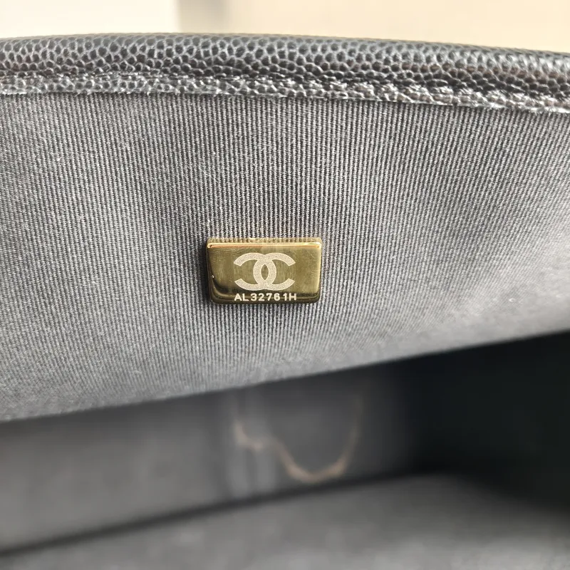Chanel Backpack Backpack Black with Gold-Tone Hardware Grained Calfskin One Size 31 × 10 × 21 cm — detail view 8 of 14