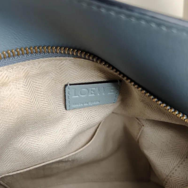 LOEWE Crossbody Bag Puzzle Blue CC alfskin Small 24 × 10.5 × 16.5 cm — detail view 2 of 11
