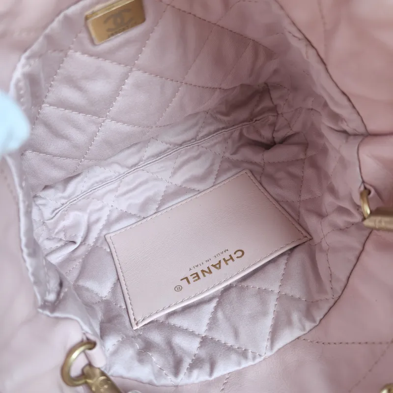 Chanel Crossbody Bag22Bag Pink Calfskinmini20 × 6 × 19 cm — detail view 11 of 12