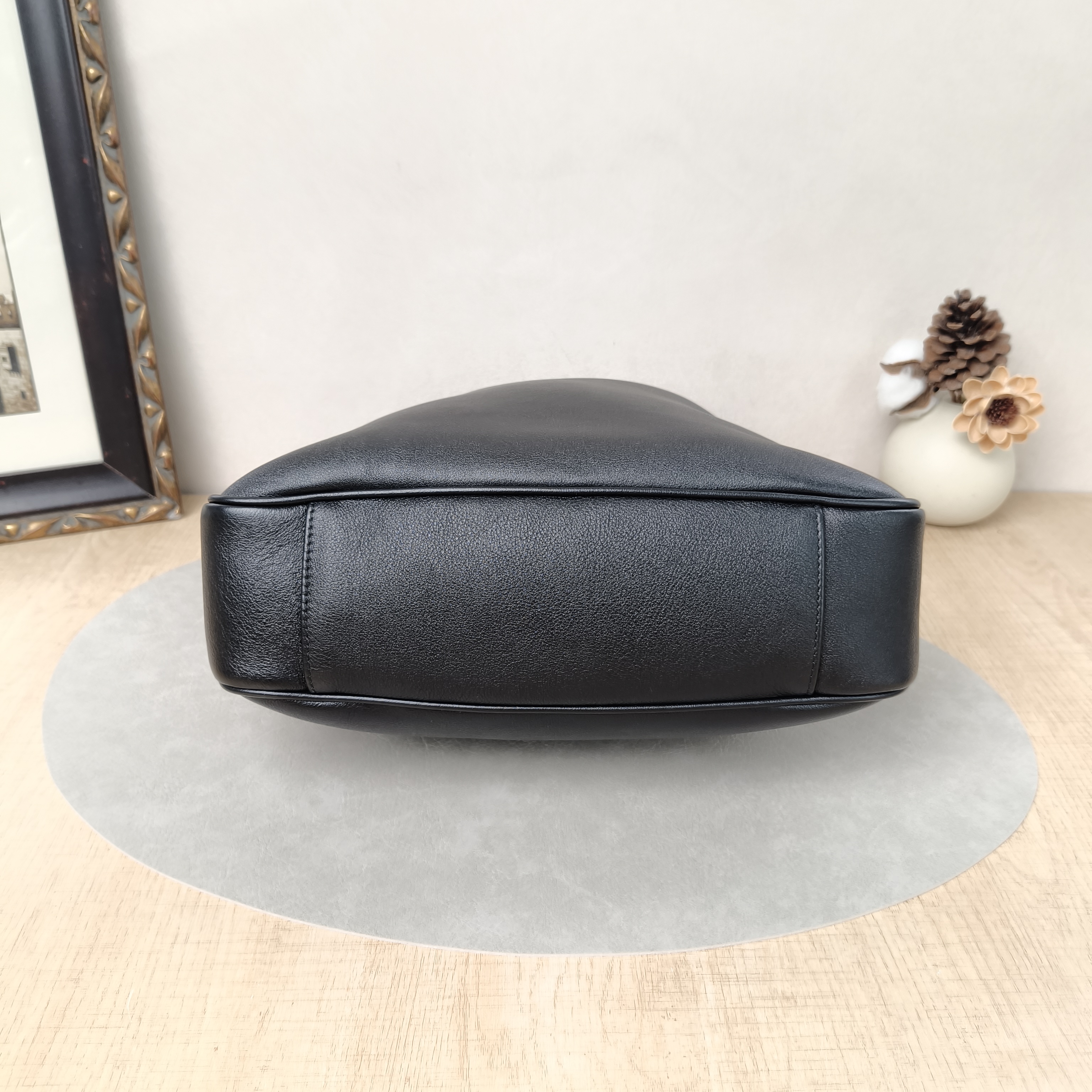 GUCCI Crossbody Bagdiana Top Handle Crossbody Bag Black Calfskin Medium30 × 6.5 × 23 cm — cover view 4 of 6
