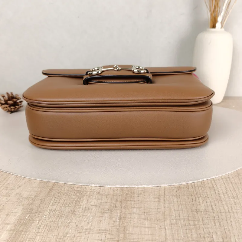 GUCCI Crossbody Bag Horsebit 1955 Horsebit Medium Caramel Calfskin Medium 25 × 8 × 18 cm — cover view 4 of 5