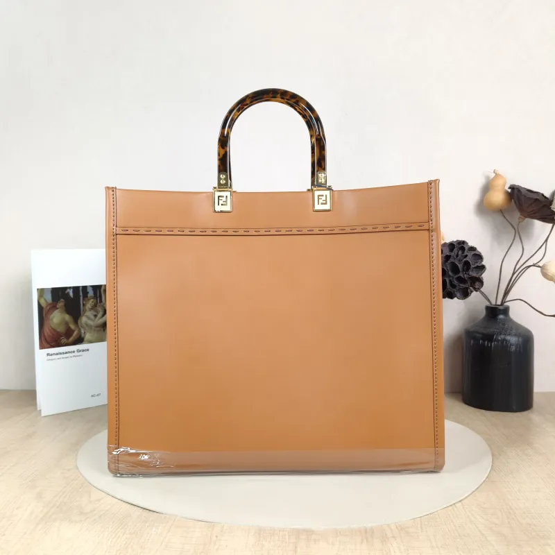 FENDI Top Handle Bag Sunshine Shopping Tote Caramel Calfskin Medium 35 × 17 × 31 cm — cover view 3 of 6