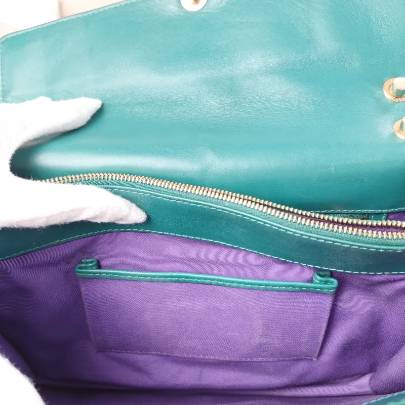 Bvlgari Crossbody Bag Serpenti Forever Collection Crossbody Bag Green Calfskin Medium 28 × 7.5 × 19 cm — detail view 3 of 14