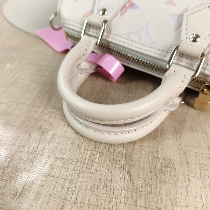 Louis Vuitton Crossbody Bag Speedy Nano Calfskin nano 16 × 7.5 × 10 cm — detail view 6 of 10