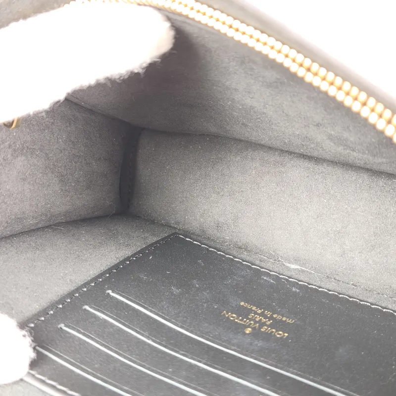 Louis Vuitton Crossbody Bag Dauphine Woc Woc Monogram PVC One Size 18.5 × 5 × 12 cm — detail view 8 of 11