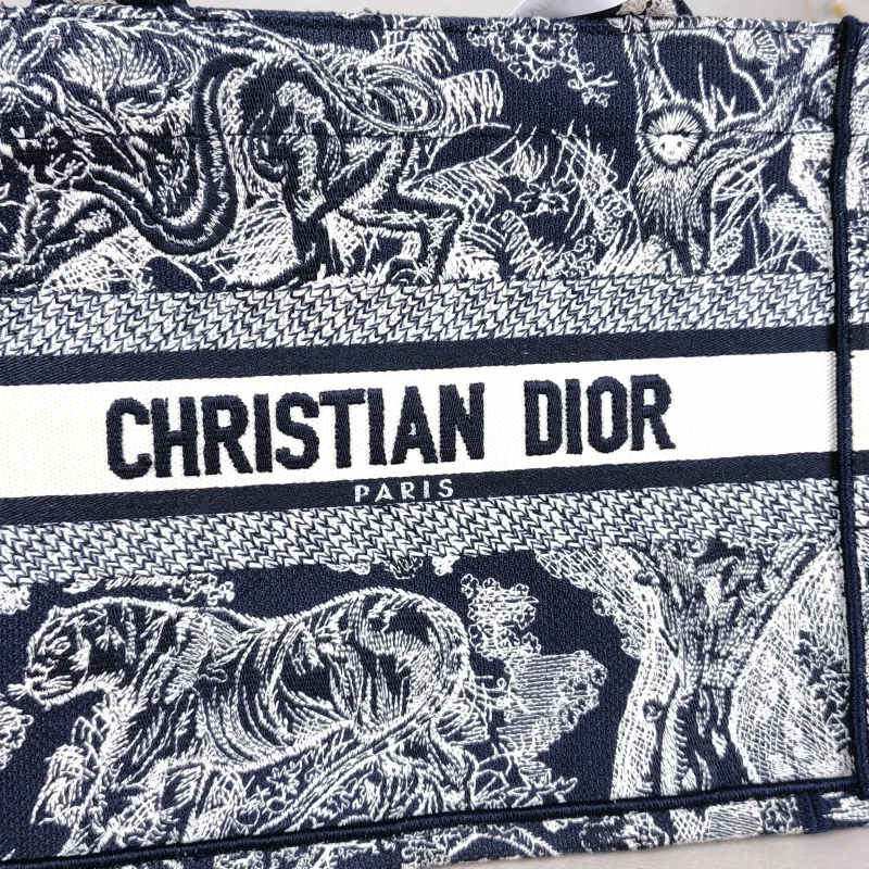 DIOR Top Handle Bag Book Tote Collection · White Blue Canvas Small26.5 × 14 × 22 cm — detail view 8 of 10