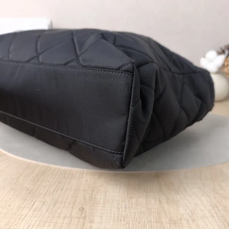 PRADA Shoulder Bag Re-Edition Black Nylon One Size 35 × 9 × 27 cm — detail view 6 of 12