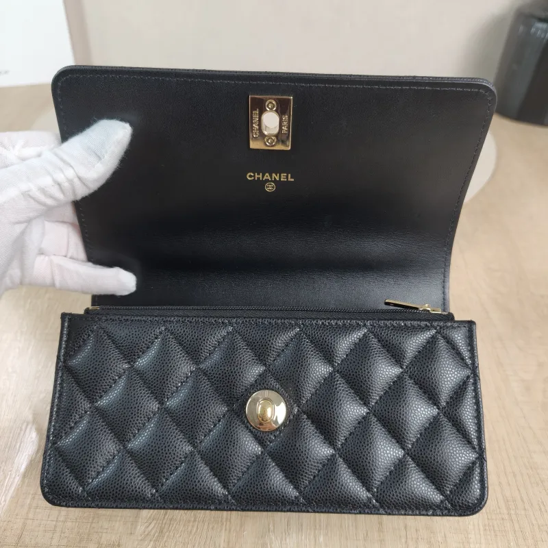 Chanel Crossbody Bag coco crush woc Black Grained Calfskin One Size 19.2 × 6 × 11 cm — detail view 13 of 15