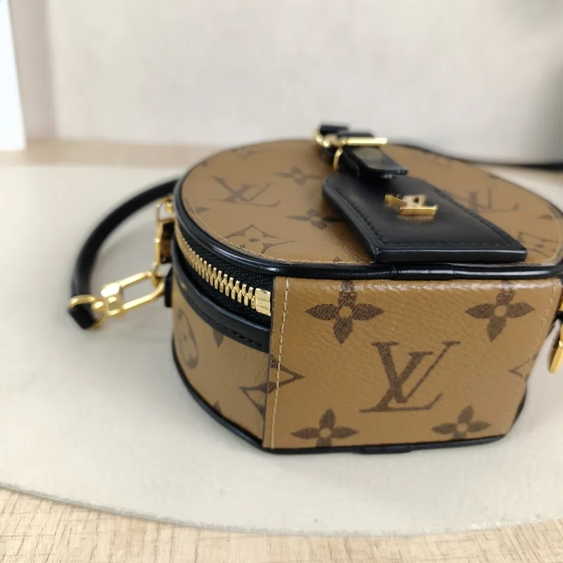 Louis Vuitton Crossbody Bag Mini BOITE CHAPEAU Monogram PVC Mini 13 × 6.5 × 12 cm — detail view 1 of 12