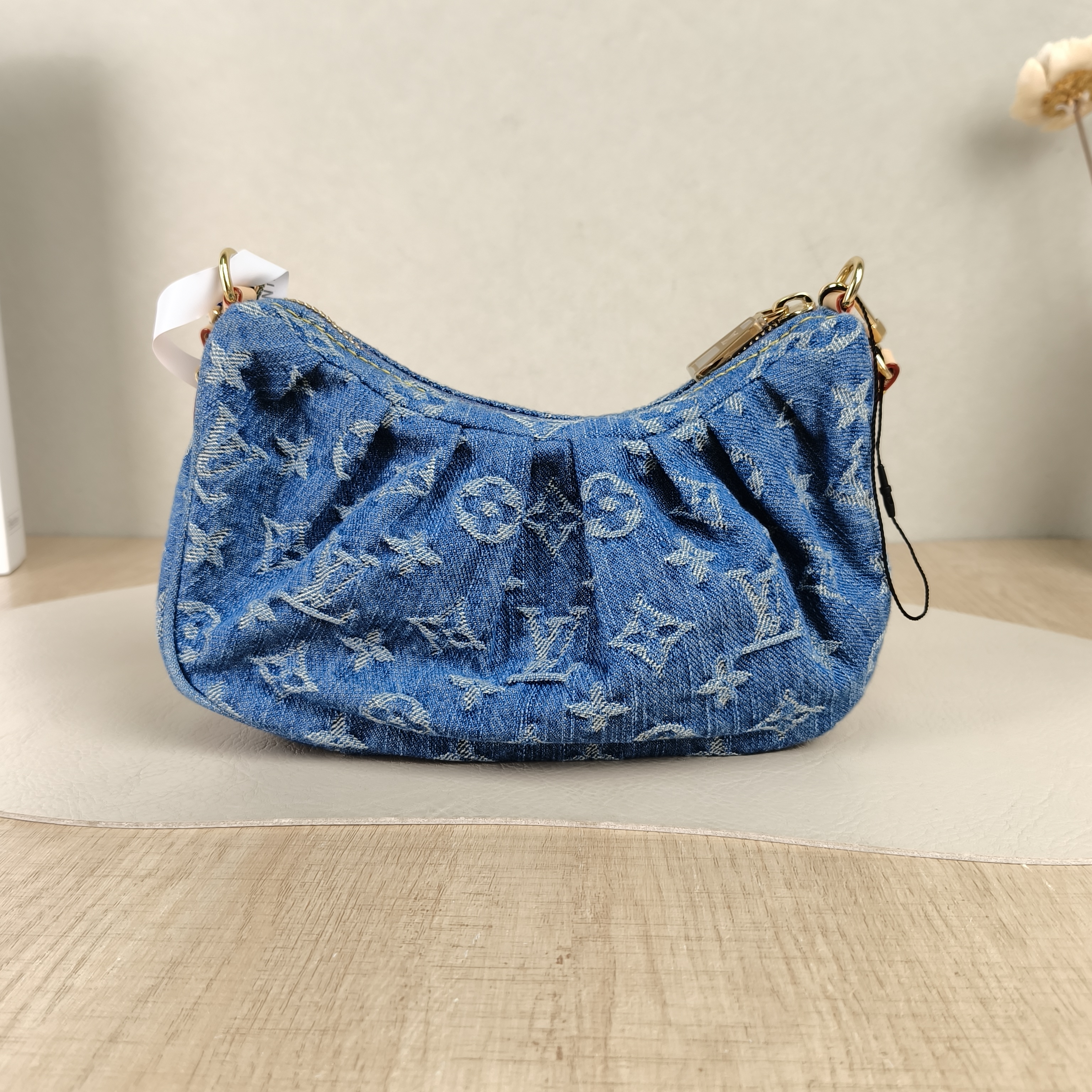Louis Vuitton Shoulder Bag Pochette Valley Blue One Size21 × 7 × 15 cm — cover view 5 of 6