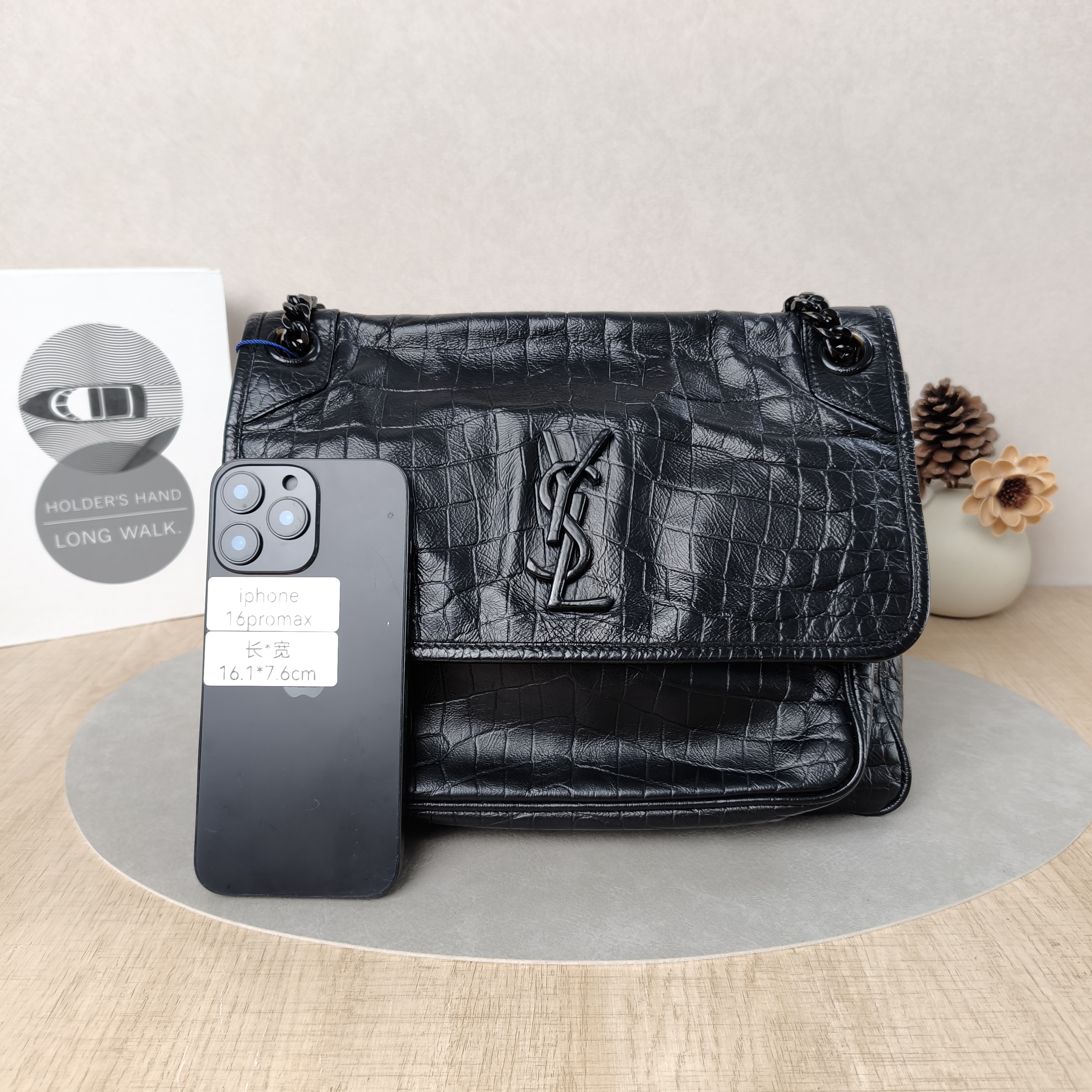 SAINT LAURENT Crossbody Bag Niki Black Calfskin Medium28 × 8.5 × 20 cm — cover view 3 of 5