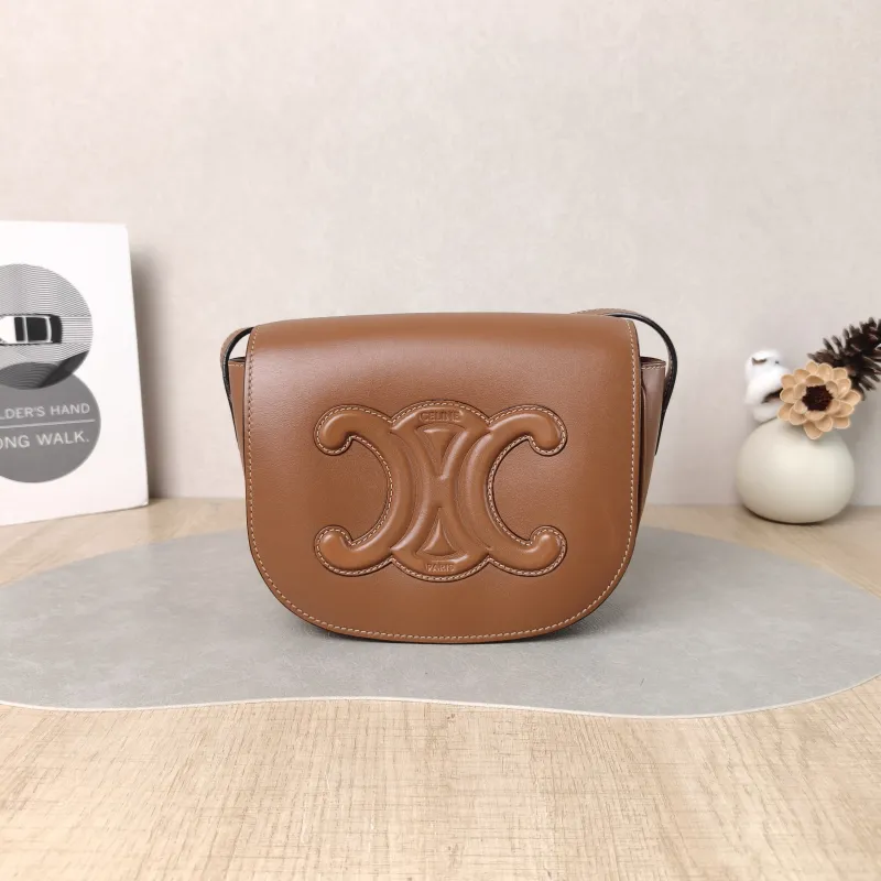 CELINE Crossbody Bag FOLCO TRIOMPHE Caramel Calfskin One Size 18.5 × 7 × 15 cm
