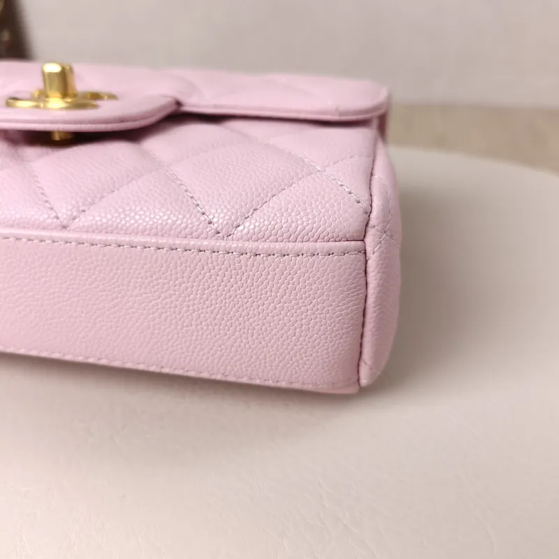 Chanel Crossbody Bag Edition mini Pink Grained Calfskin mini20 × 6 × 12 cm — cover view 9 of 12