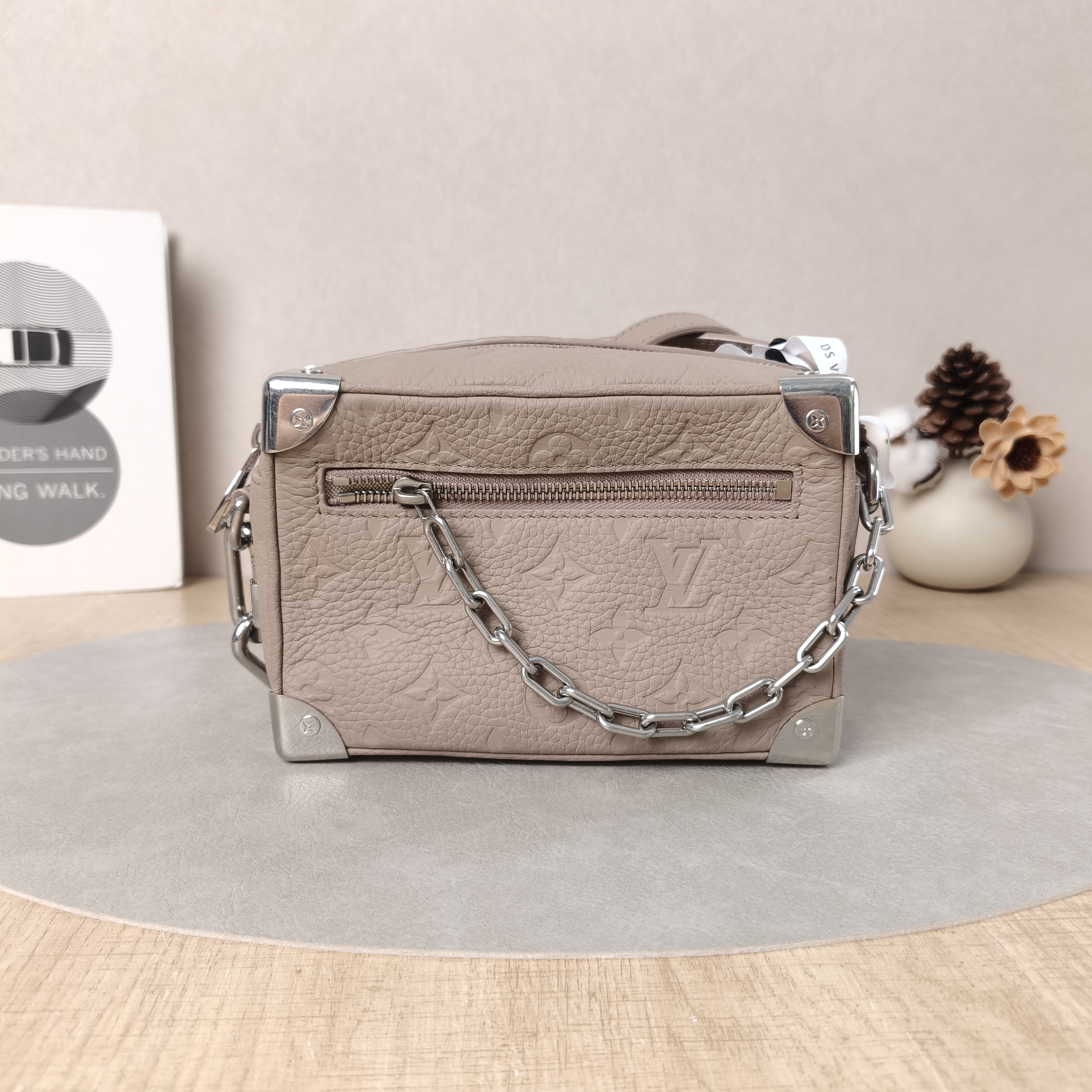 Louis Vuitton Crossbody Bag Side Trunk Box Grey Calfskin Small18 × 8 × 12.5 cm